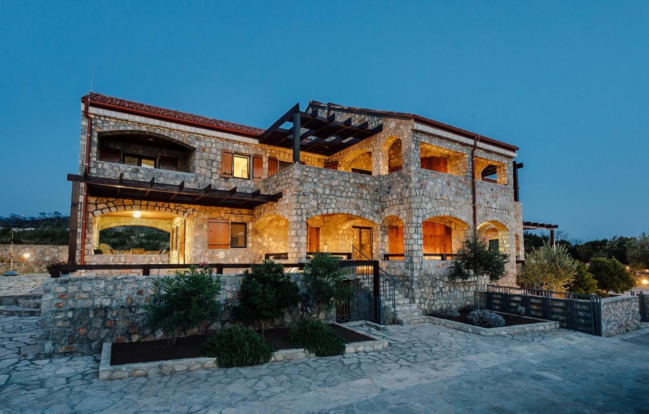Villa Ariel 卢什蒂卡 外观 照片